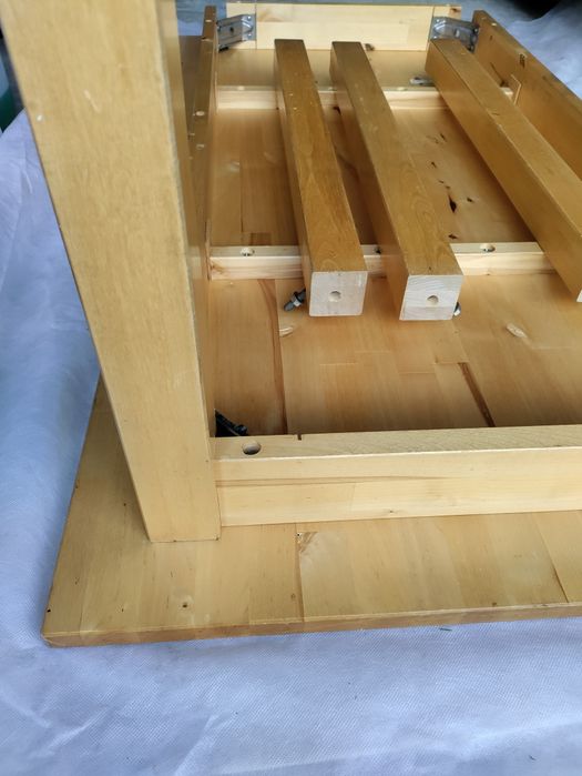 Stół drewniany IKEA
