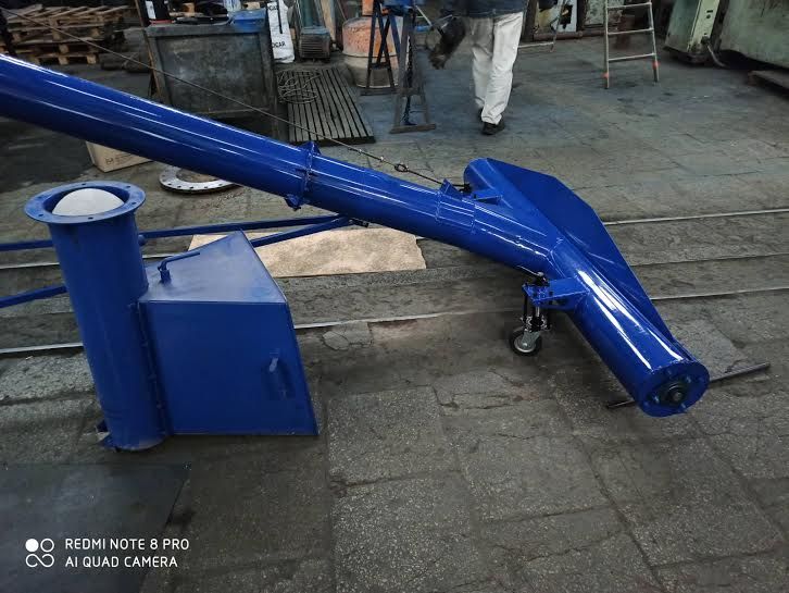 Бензиновый шнековый погрузчик 6-12 м с подборщиком с выс. погрузки  4м