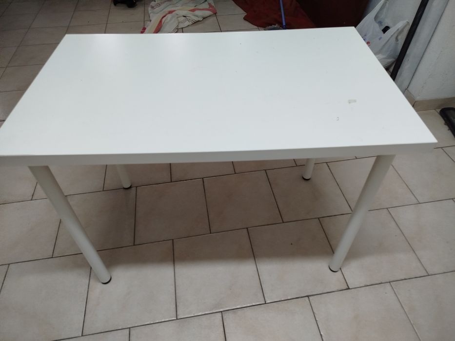 Secretaria ikea branca