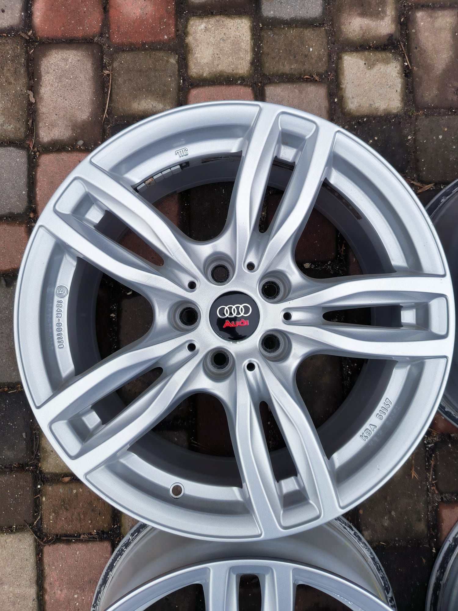 Felgi aluminiowe 17 Audi A3 A4 A5 A6 Allroad 5x112