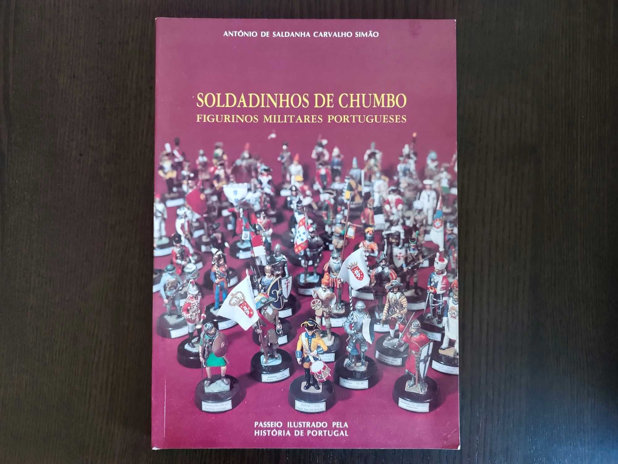 Livro Soldadinhos de Chumbo - Figurinos Militares Portugueses
