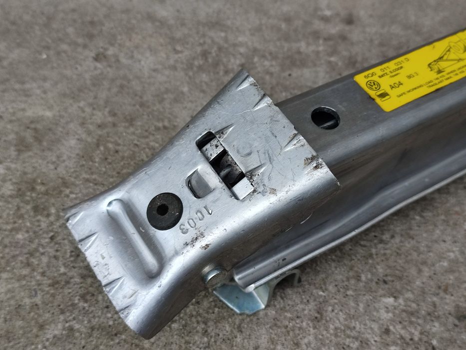 Домкрат Volkswagen Seat Фольксваген сеат