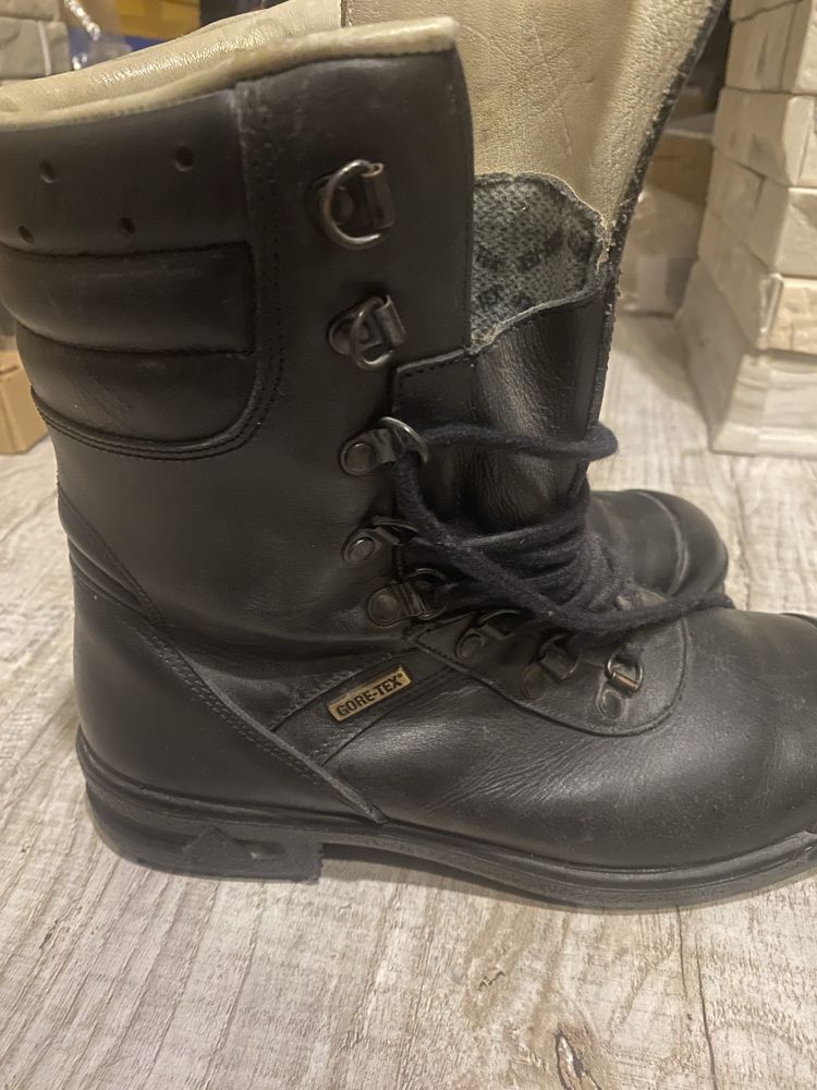 Берці чоловічі Gore-tex Baltes