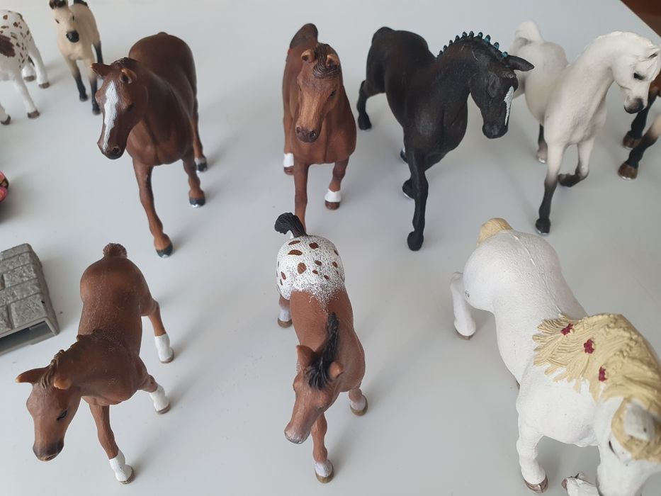 Koniki Schleich i akcesoria