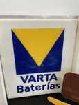 Reclame luminoso 2 faces publicidade “Varta Baterias” a funcionar