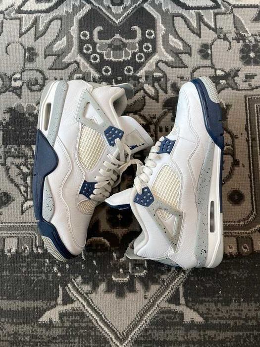 Buty damskie Trampk Jordan 4 Retro Midnight Navy R.45