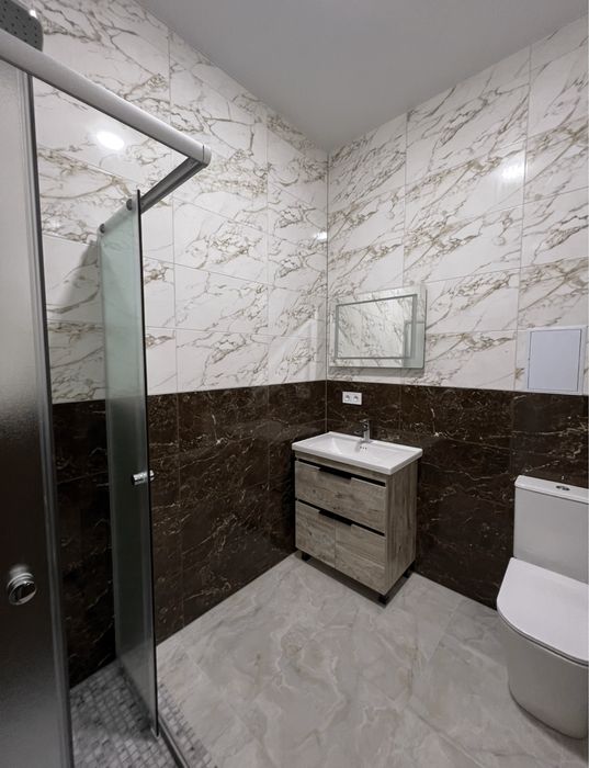 Котедж на Щасливому з великою ділянкою 4.7 сотки!