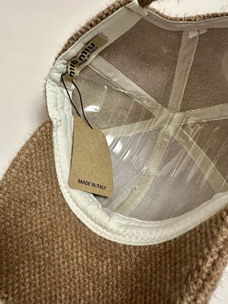 Кепка зимова Miu Miu
