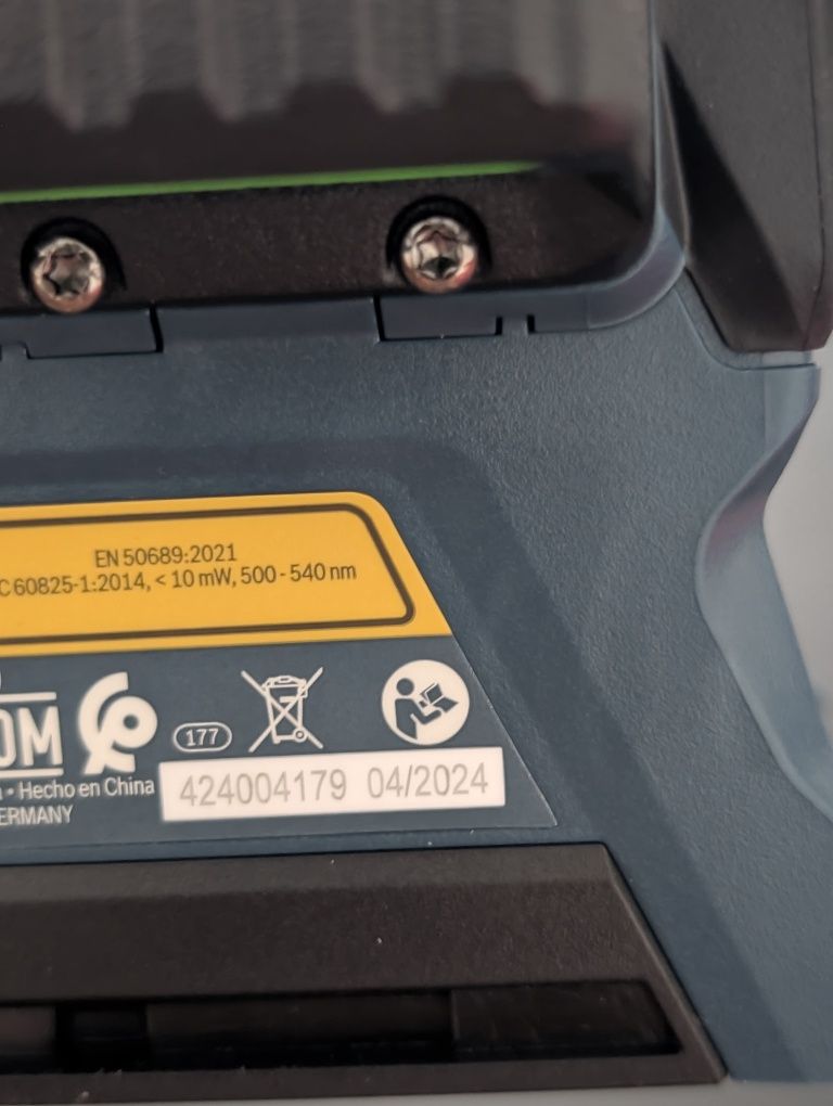Laser Bosch professional GLL 3-80 G Nowy na gwarancji
