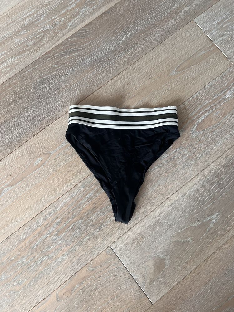 Dół kostiumu kąpielowego, stringi H&M rozmiar 34