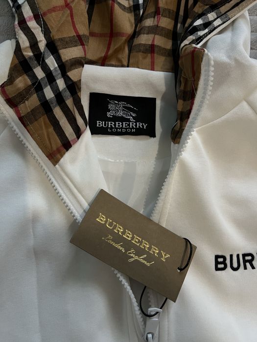 Зіп худі Burberry (поки є тільки чорна Л)