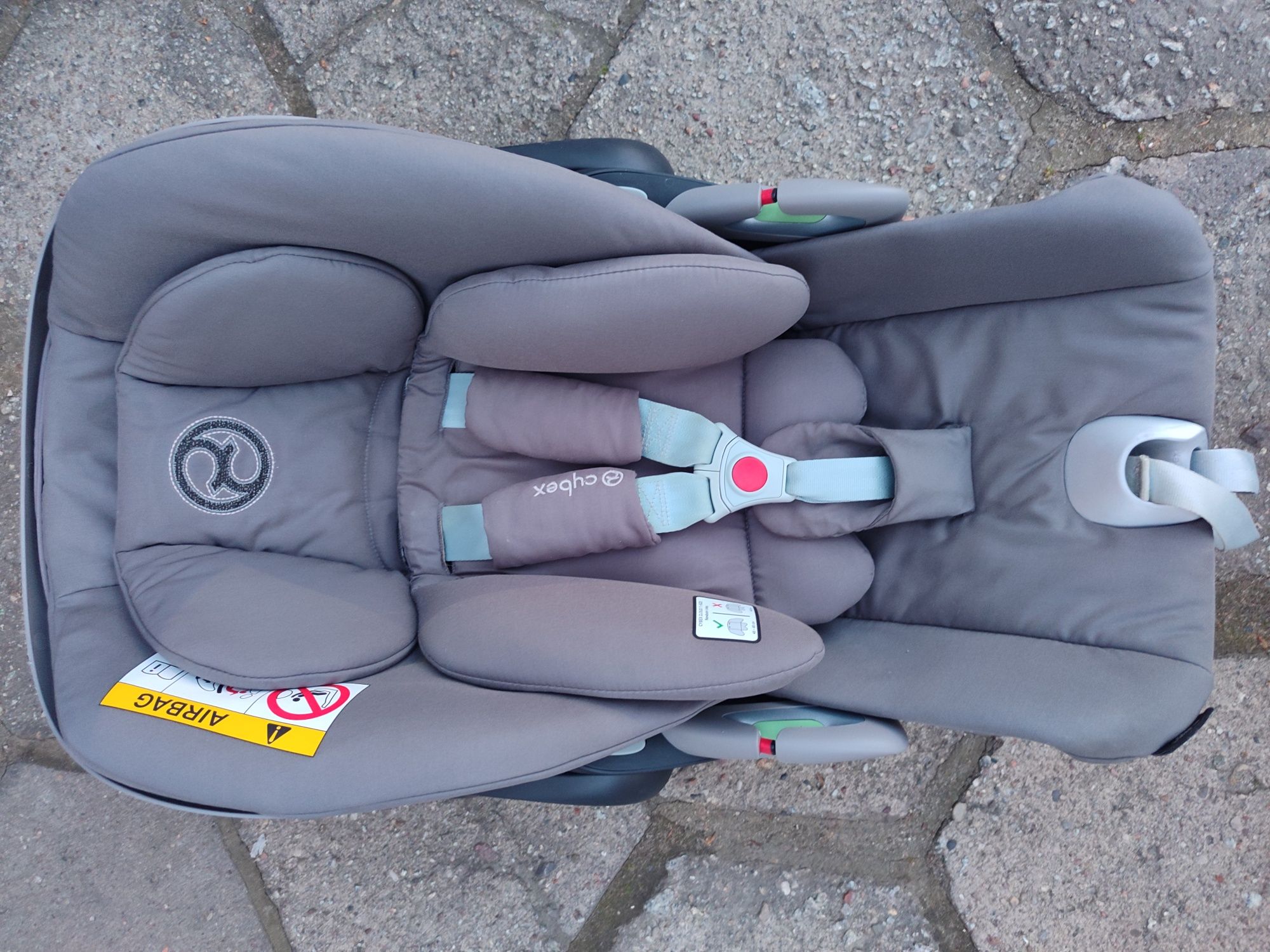 CYBEX Platinum Cloud T i-Size - w pełni sprawny - po wypraniu.
