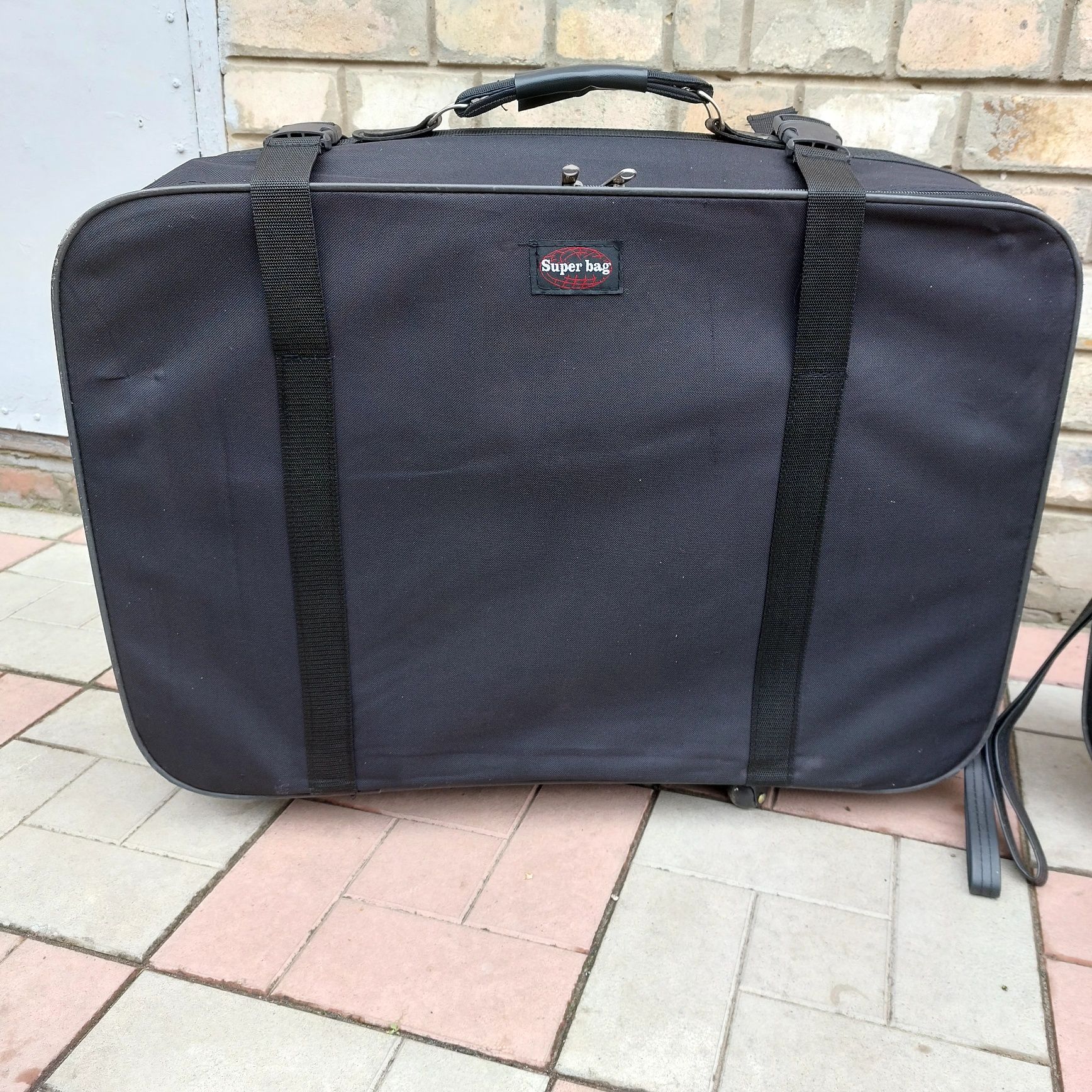 Вместительная новая ударопрочный чемодан сумка на колесах