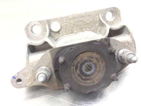 Apoio do motor SMART ForFour (453)