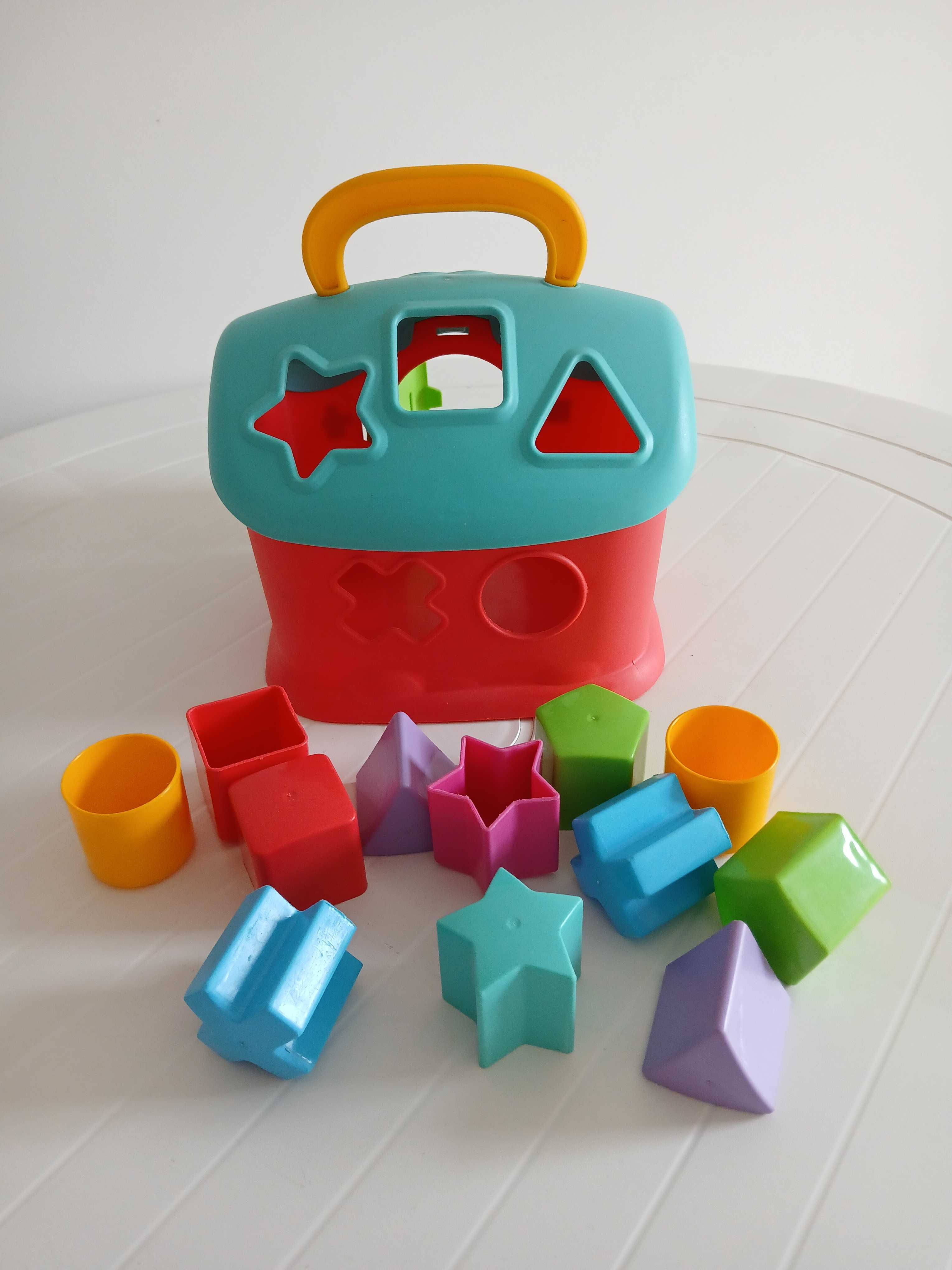 Brinquedo de formas geométricas