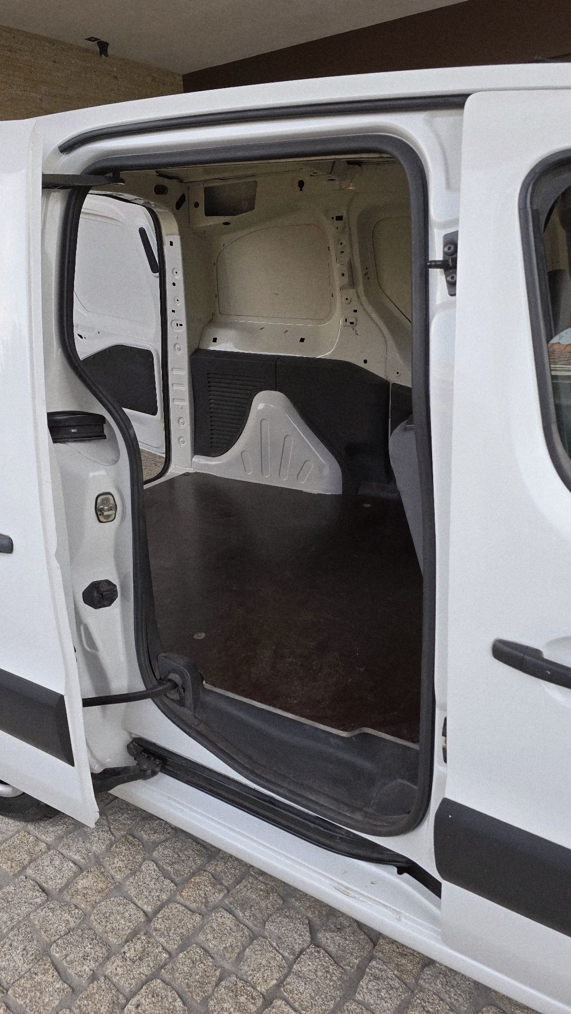 Peugeot Partner 1.6HDi (3Lugares) 12/12