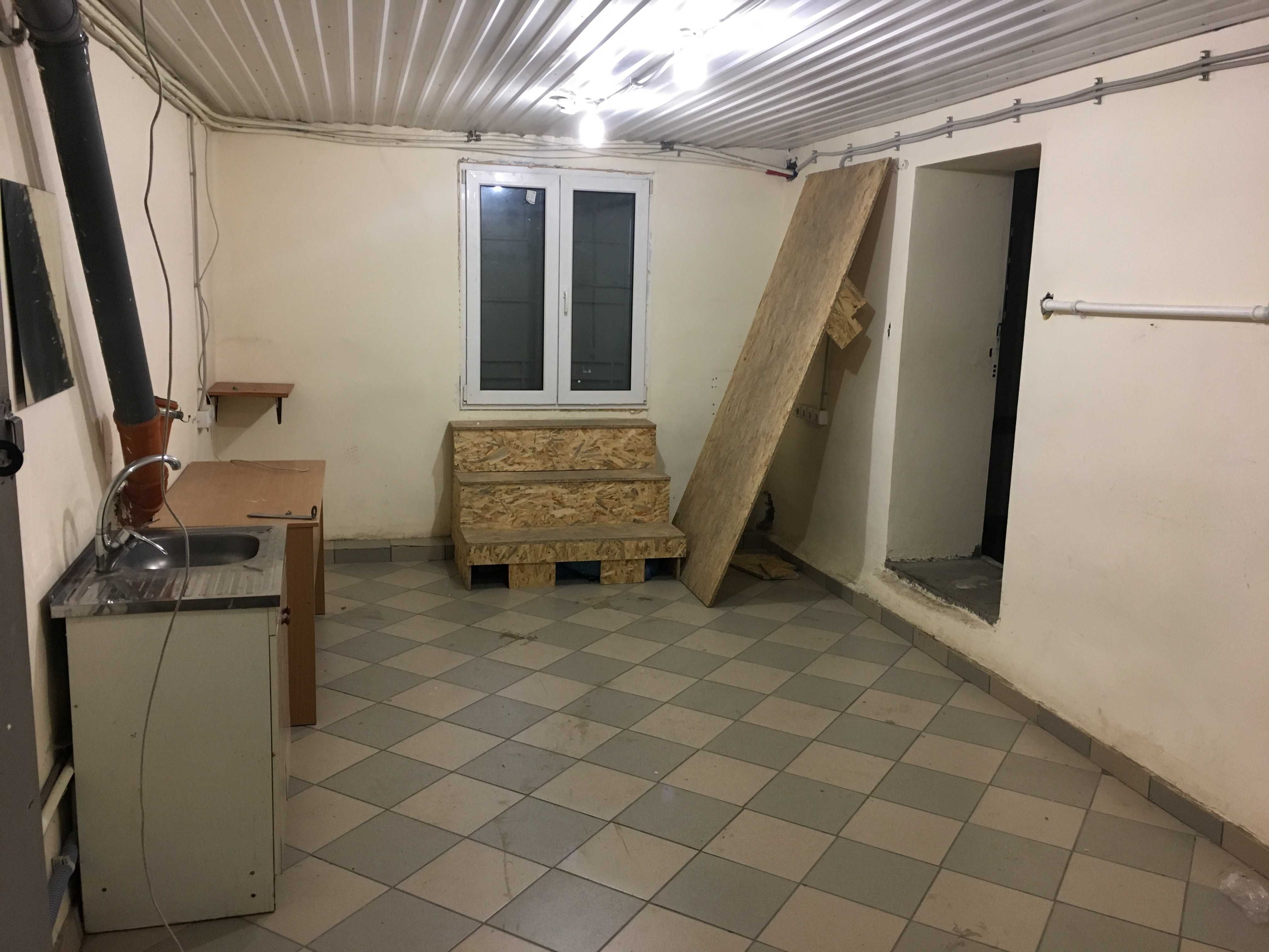 Сдам в  долгосрочную аренду склад для малогабаритных товаров