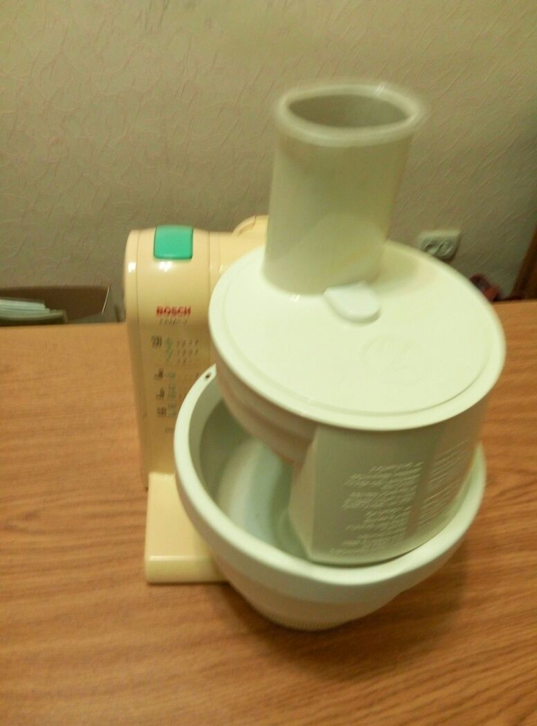 Кухонный комбайн bosch family mum 4505\03
