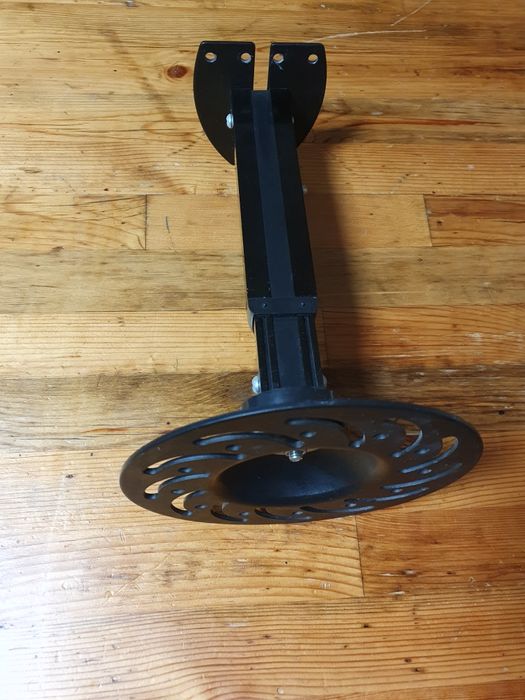 Uchwyt sufitowy do projektora