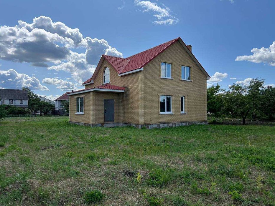 Продаж гарного будинку в Підгородньому