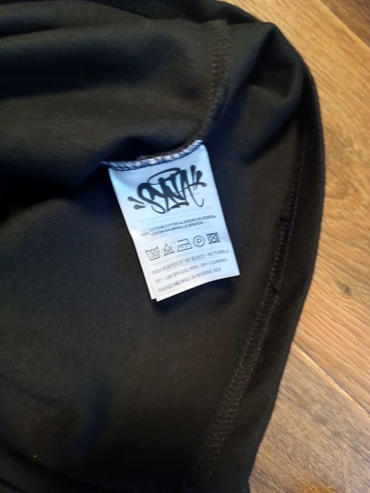 Футболка suna world