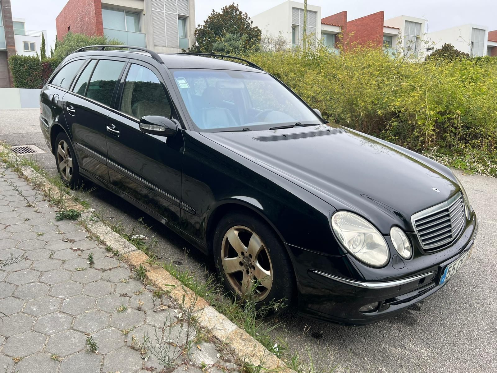 Mercedes-Benz E220 Avantgarde