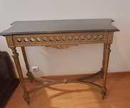 Mesa antiga (consola) com tampo em pedra mármore