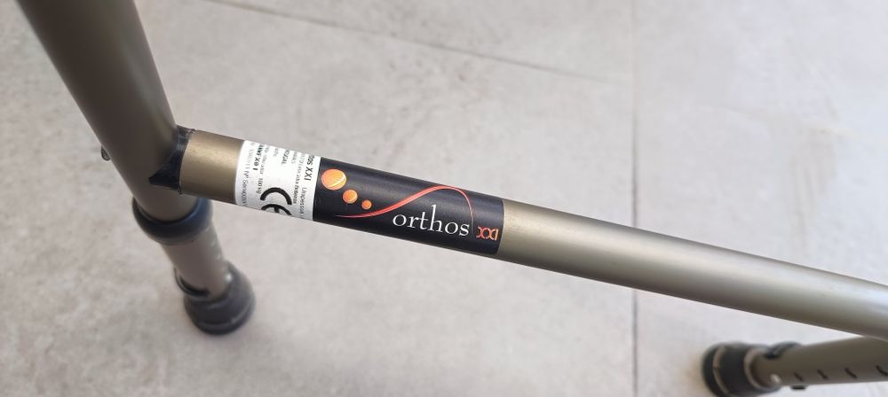 Andarilho ORTHOS como novo