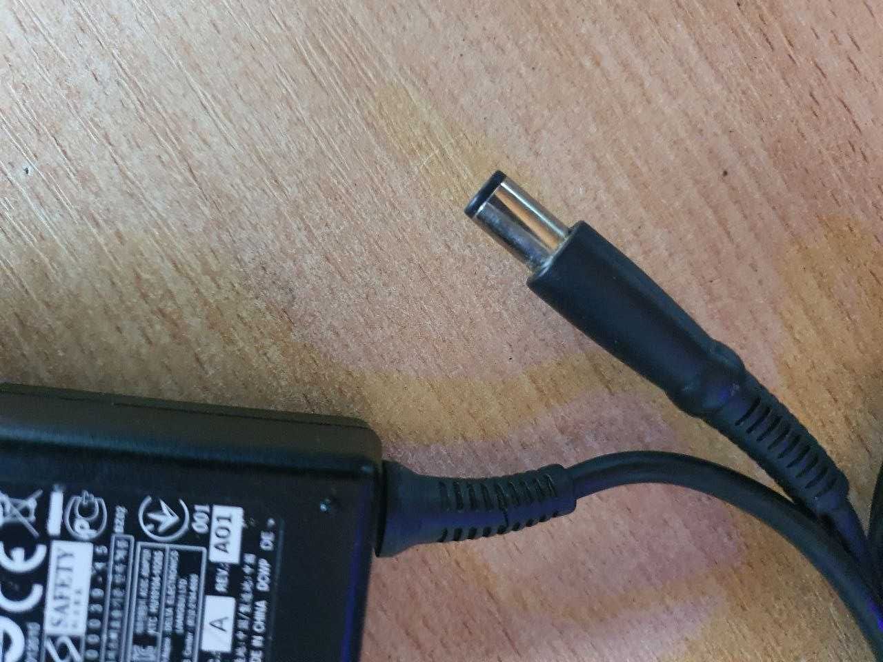 Зарядное ноутбука HP 19,5 В 3,4 А выключается под нагрузкой оригинал.