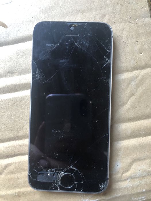 Iphone se 2016 128 gb
