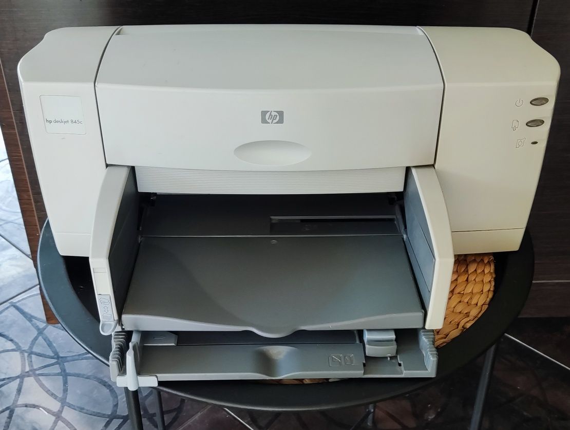 HP DeskJet 845C принтер