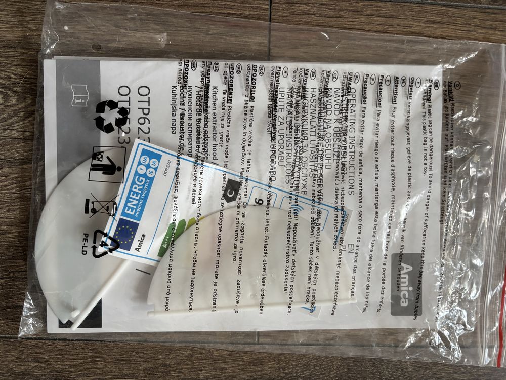 Pochłaniacz teleskopowy Amica