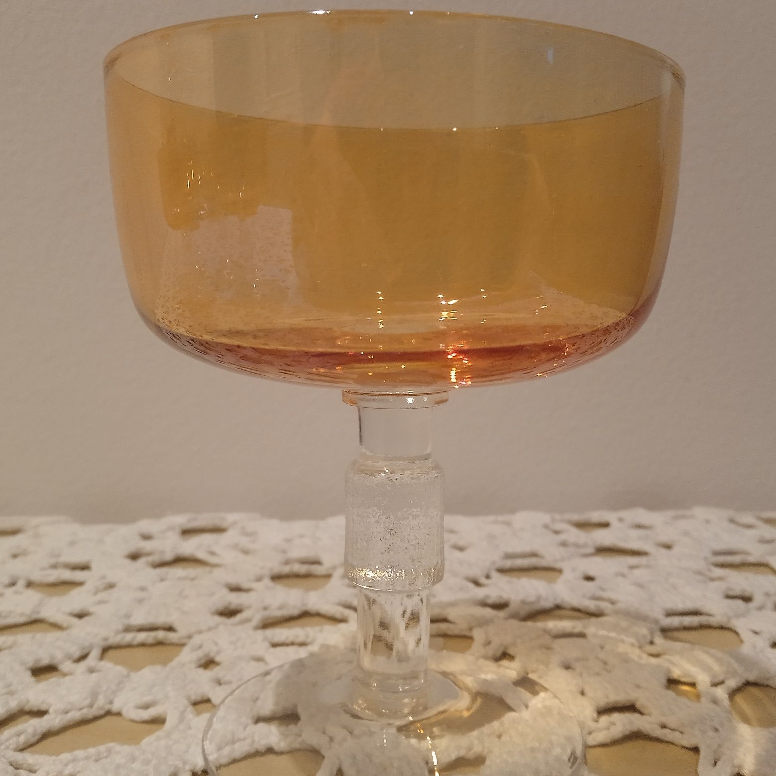 Kieliszki Huta Hortensja carnival glass