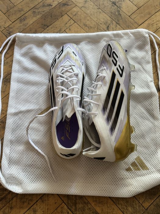 Бутси Adidas F50