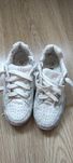 Adidaski firmy Lupilu 28