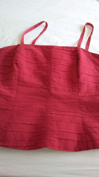 Vendo blusa nova da Tiffosi e top marca Trucco