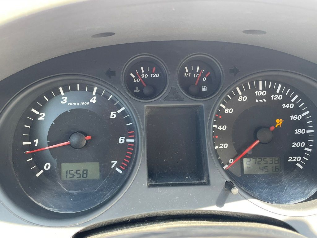 Seat ibiza 2003.