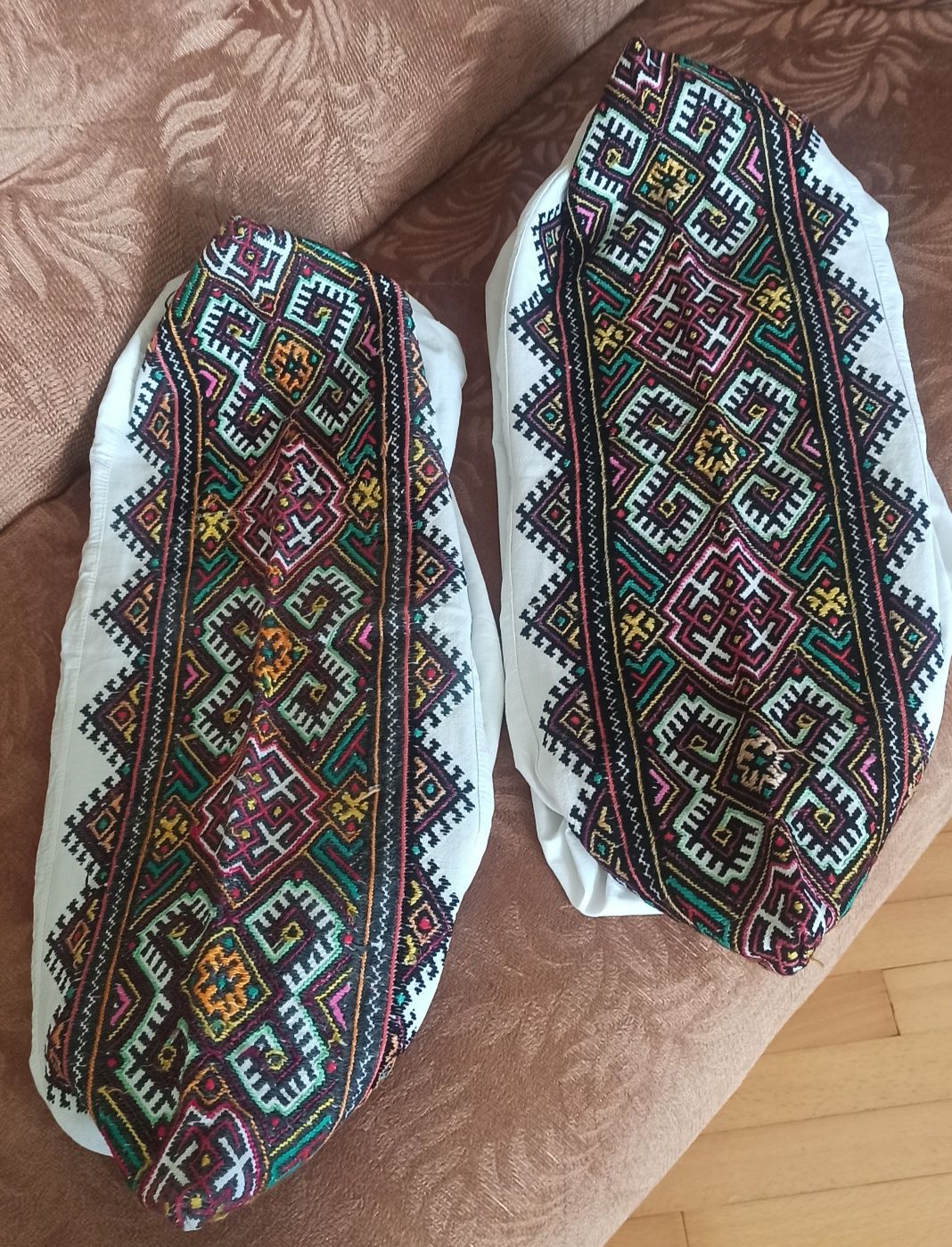 Вишиті наволочки