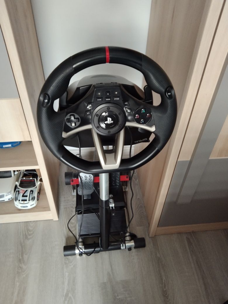 Kierowca plus stojak PS 4