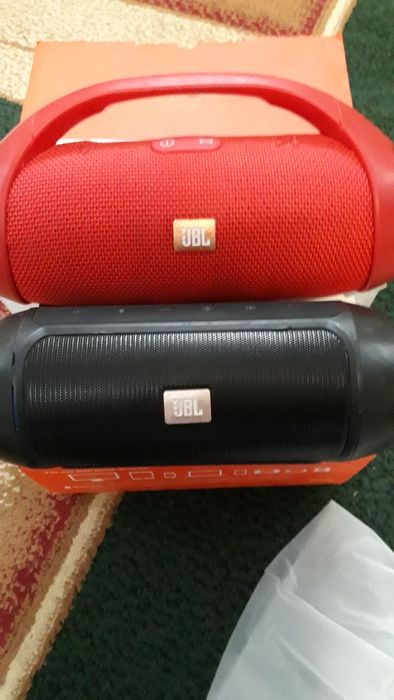 Продам блютуз колонки