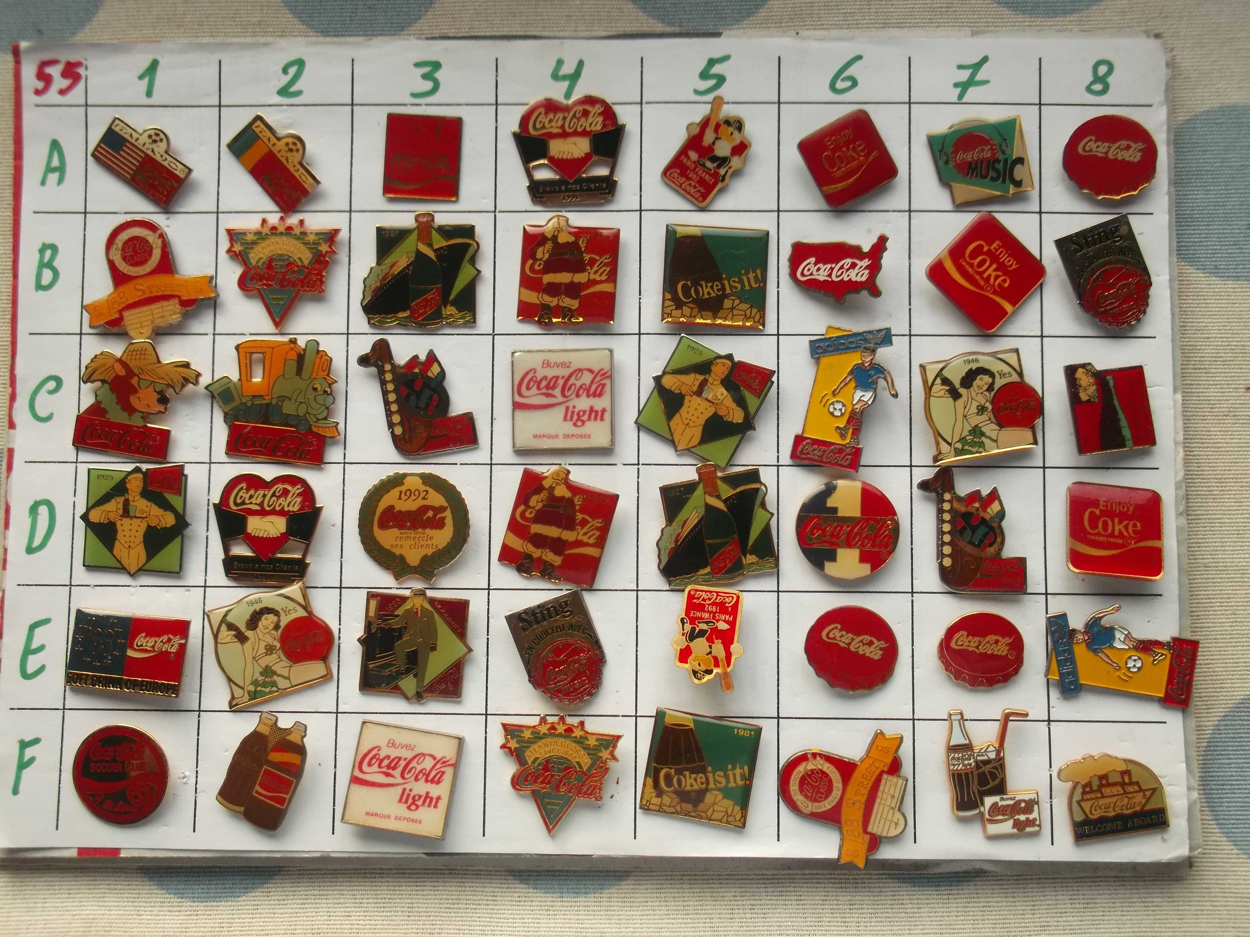Pins da Coca Cola entre outros