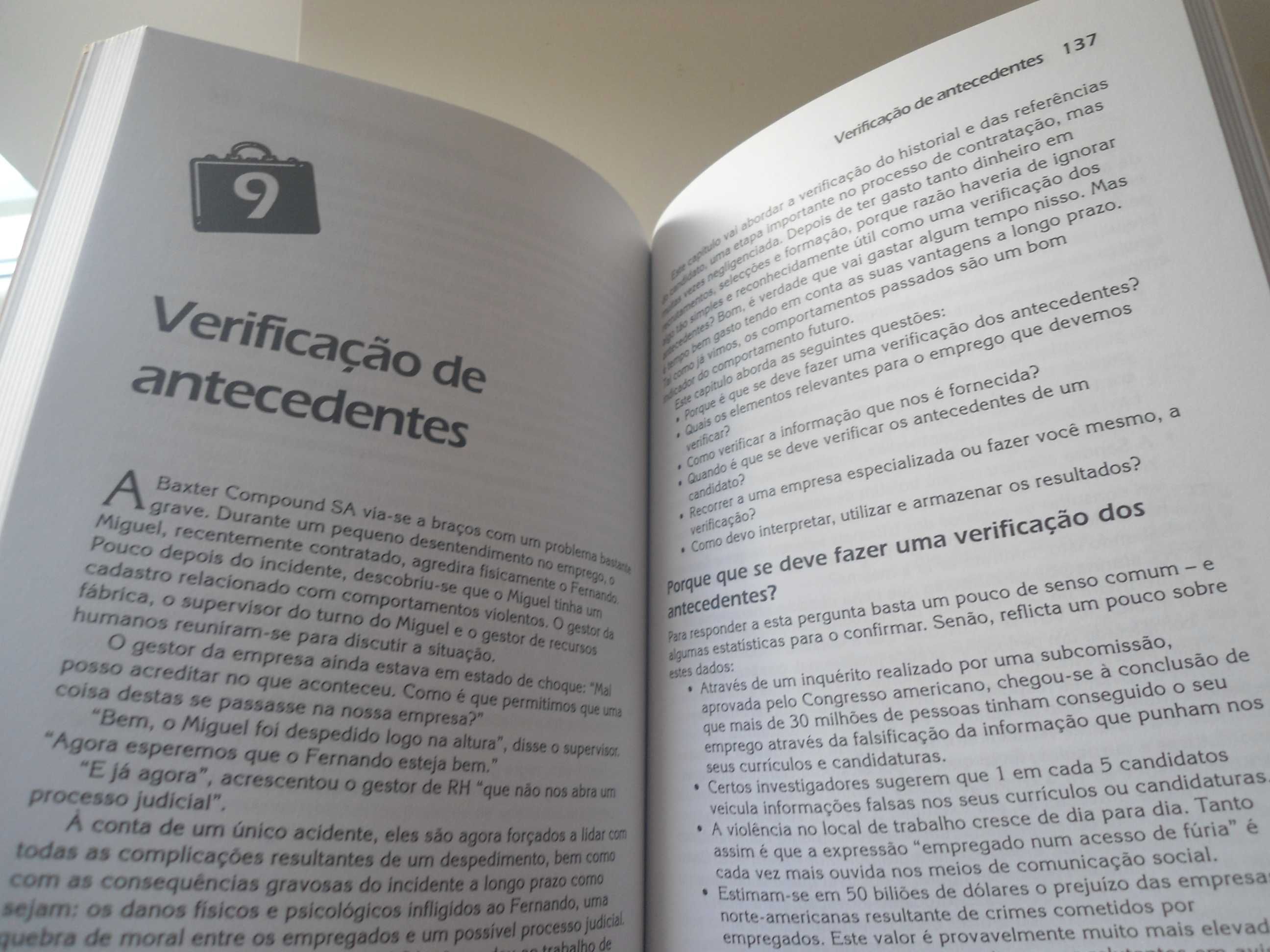 Contratar bons profissionais por kevin C. Klinvex e outros