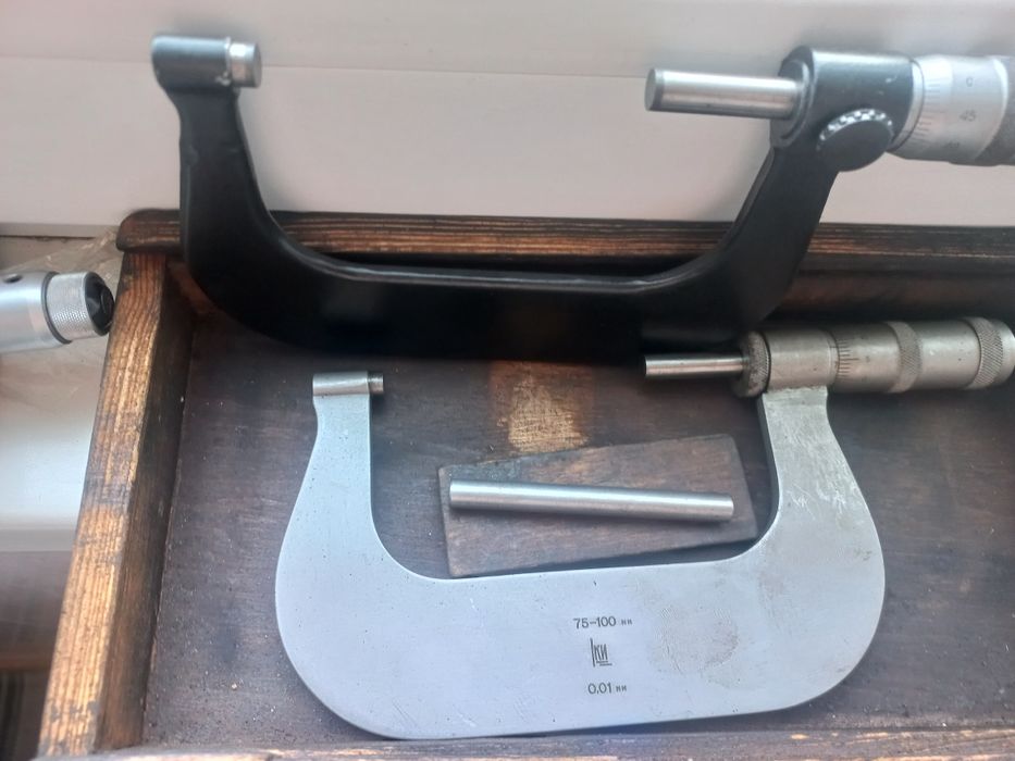 Микрометр 0-25;75-100.