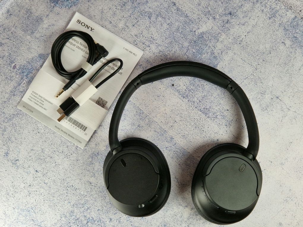 Бездротові Bluetooth навушники Sony WH-CH720N Black (WHCH720NB.CE7)