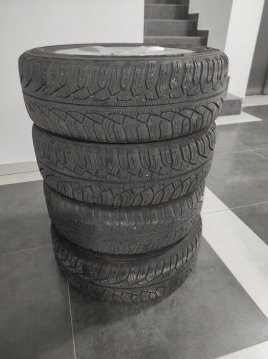 Alufelgi z oponami zimowymi 185/60 R15