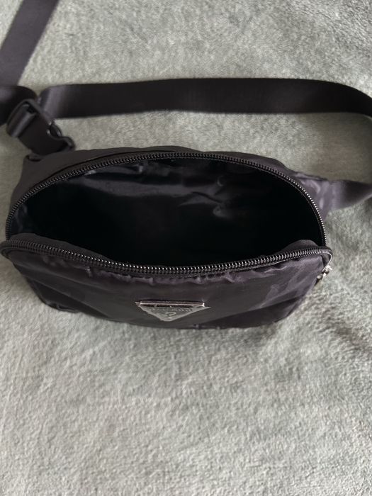Guess Нейлонова сумка  на пояс бананка