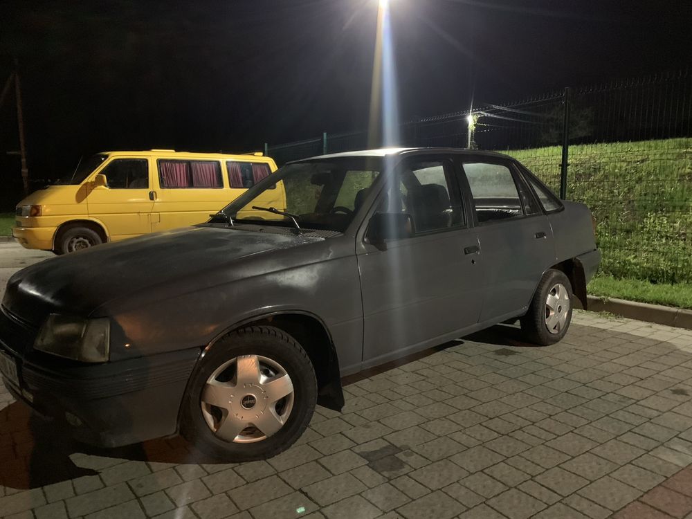 Opel kaddet 1986