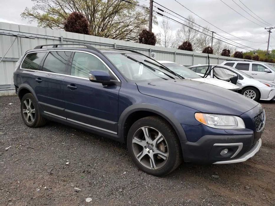 Бампер Volvo XC70 розборка шрот