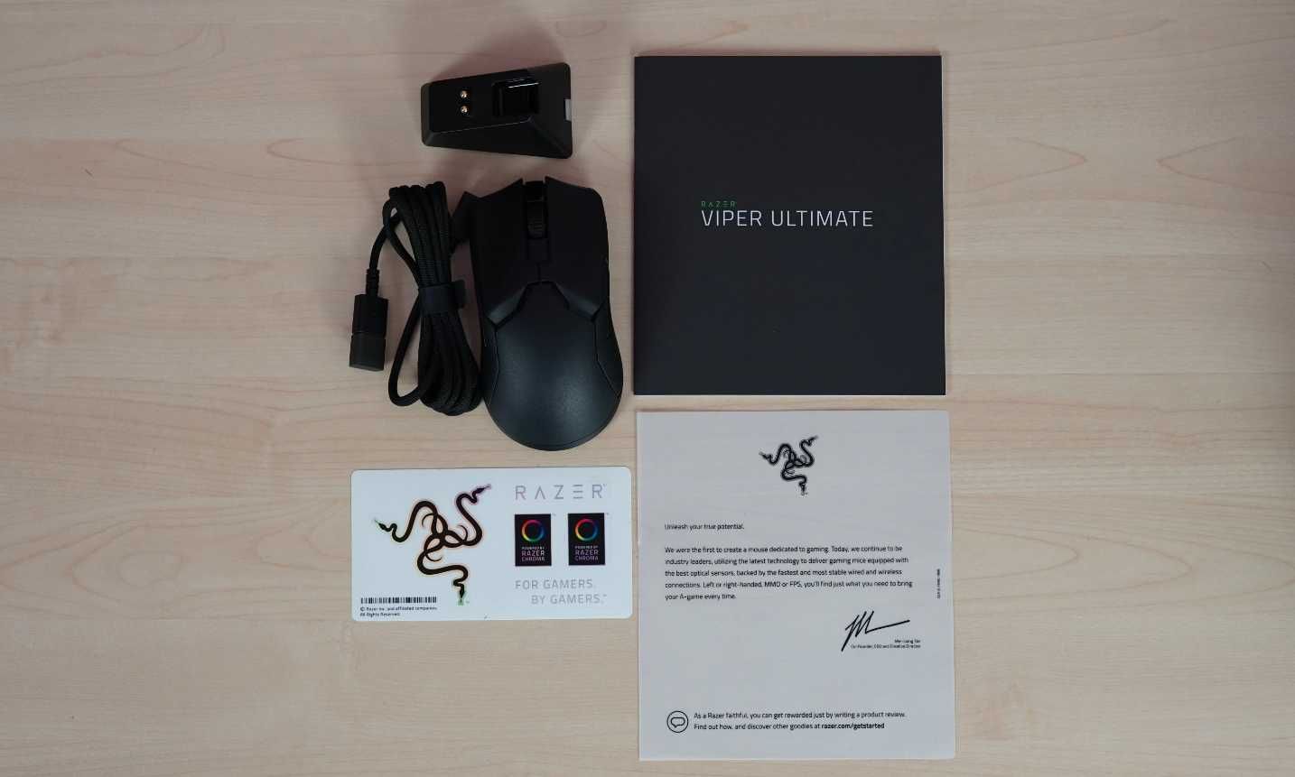 Razer Viper Ultimate v2 + mouse dock