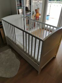 Łóżeczko Woodies Starlight Cot Bed 140x70 ---2 w 1.